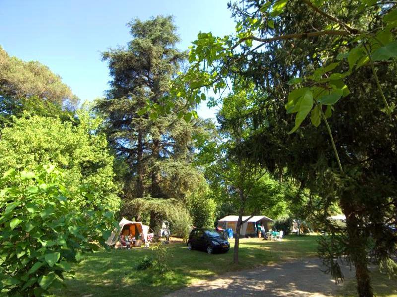 Montesquiou Camping Et Hotel Chateau Du Haget מראה חיצוני תמונה